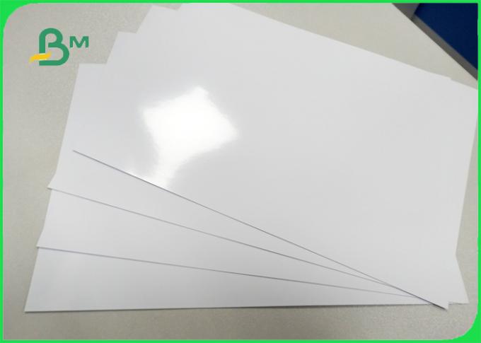 250gsm ο εγκεκριμένος FSC καθρέφτης ξύλινου πολτού finsh πέταξε το ντυμένο χαρτί για το λεύκωμα