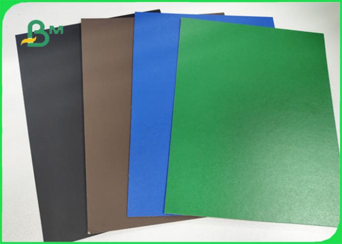 Μπλε/πράσινο/κόκκινο/μαύρο λουστραρισμένο με λάκκα στερεό χαρτονένιο 1.5mm 72 * 102cm