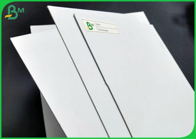 Σκληρή ακαμψία 1.5mm 1.8mm παχιά άσπρα ντυμένα τρηπλά φύλλα πινάκων εγγράφου