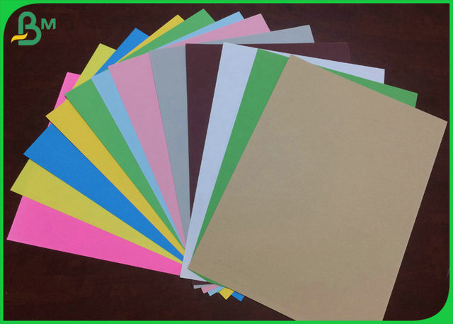 100% χρωματισμένο χαρτί αντιγράφων πολτού 70gsm 80gsm της Virgin 90gsm για το βιβλίο Hardcover