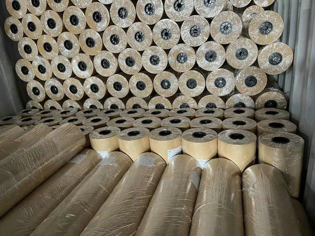 καφετής Kraft 30cm 40cm βαθμός τροφίμων εγγράφου πλάτους 70gsm 80gsm σε 50 μέτρο ανά ρόλο