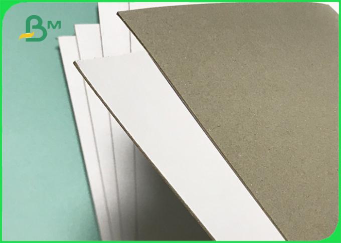 Ανακυκλωμένο άσπρο χαρτονένιο 1.2mm 1.5mm παχύ C1S τοποθέτησε τα διπλά φύλλα πινάκων σε στρώματα