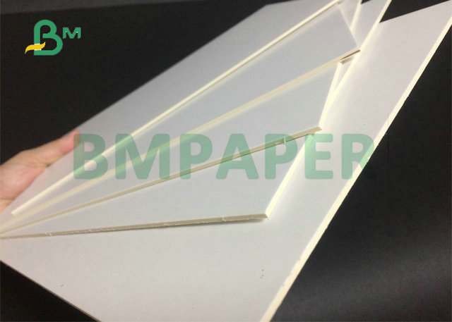 70 X 100cm ντυμένος πάχος λευκός SBS πίνακας 3MM 3.5MM για την παραγωγή φακέλλων αρχείων