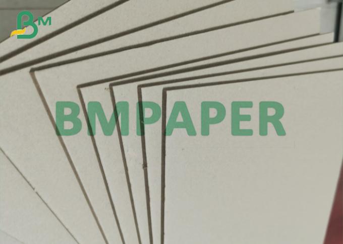 ισχυρό γκρίζο χαρτόνι ανθεκτικότητας πινάκων εγγράφου 3mm ανακυκλώσιμο ανοικτό γκρι στο φύλλο
