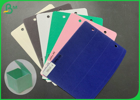 2 - 3 ζαρωμένο χαρτόνι χρώματος φλαούτων στρώματος Ε Φ για το κιβώτιο συσκευασίας δώρων