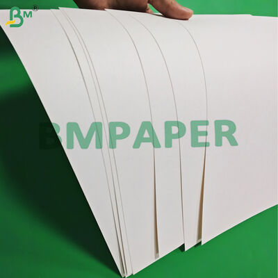 200g 350g White Kraft Paper For Clothing Hangtags High Tear Resistant 70 x 100cm