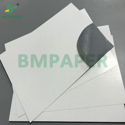 310gr 330gr Ευέλικτη επιφάνεια Μαύρος πυρήνας TCG Cardstock 71 x 95cm