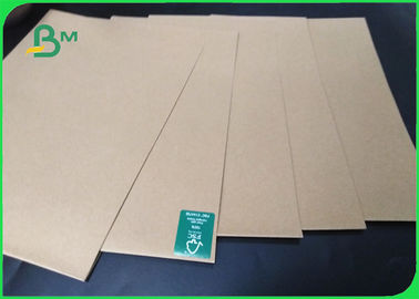 Μη λευκασμένος κυλίνδρος από χαρτόνι Kraft Liner 126gm - 440gm Καφέ χρώμα