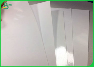 Διπλής όψης 230/250GSM χυτοστρωμένο επικαλυμμένο χαρτί καθρέφτη φινίρισμα με μέγεθος 40 ιντσών