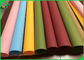 0.55mm διασπάσιμο ρόδινο ύφασμα της Kraft χρώματος Washable για τις τσάντες εγγράφου