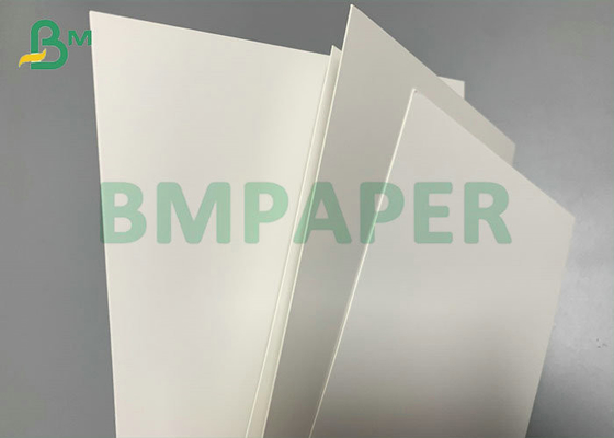 70 X 100cm στιλπνός πίνακας ελεφαντόδοντου 350gsm για το καλλυντικό συσκευάζοντας κιβώτιο υψηλών σημείων